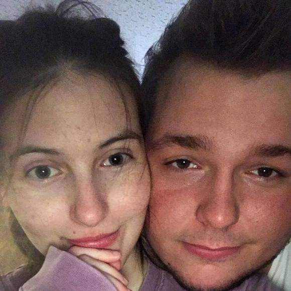 Meet your Posher, Tyler - Picture 1 of 1